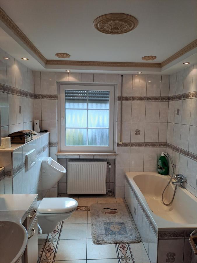 Püttlingen Ferienwohnung Schleiten מראה חיצוני תמונה
